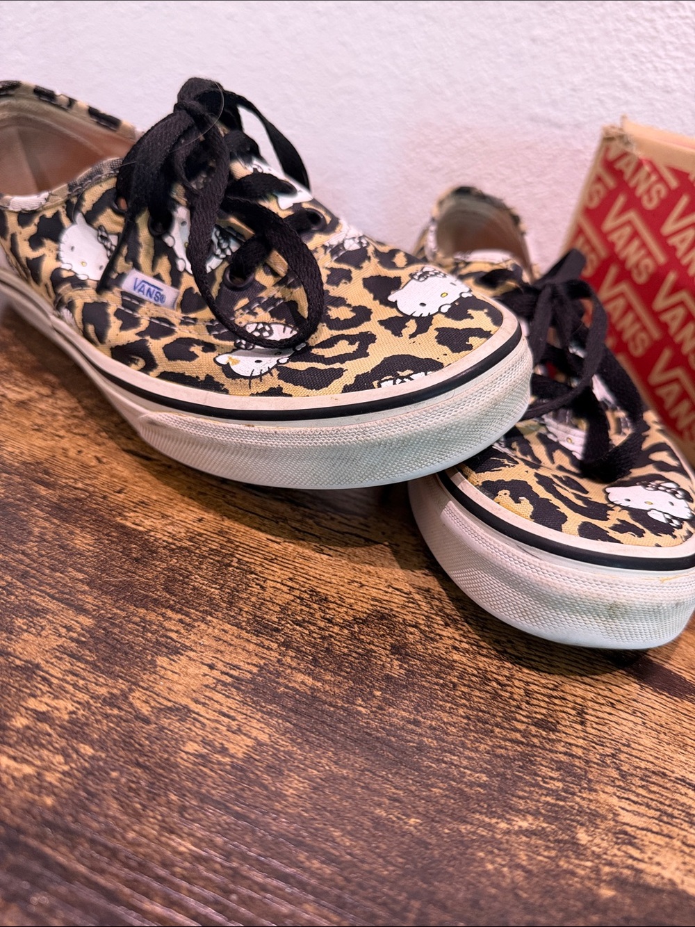Vans Leopard Print Hello Kitty Era Sneakers - Black/Tan/White